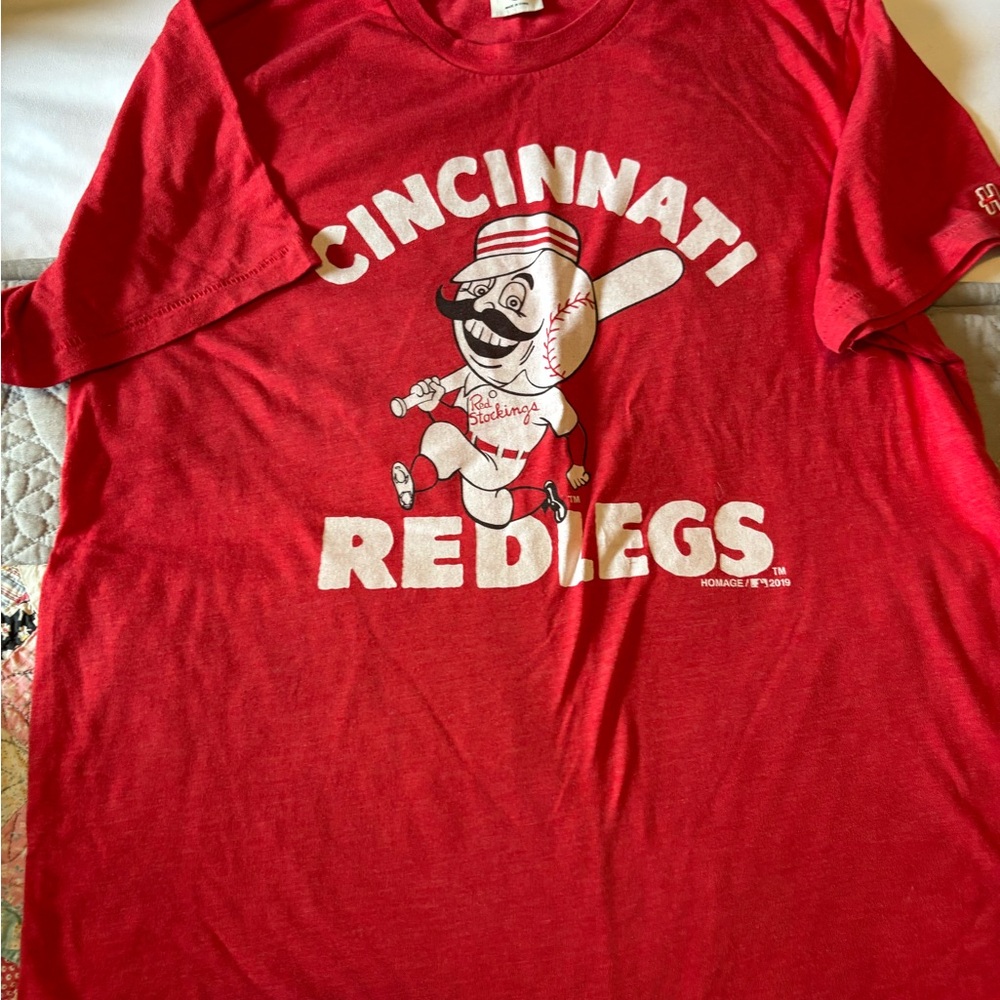 HOMAGE Red Cincinnati Redlegs Graphic Tee